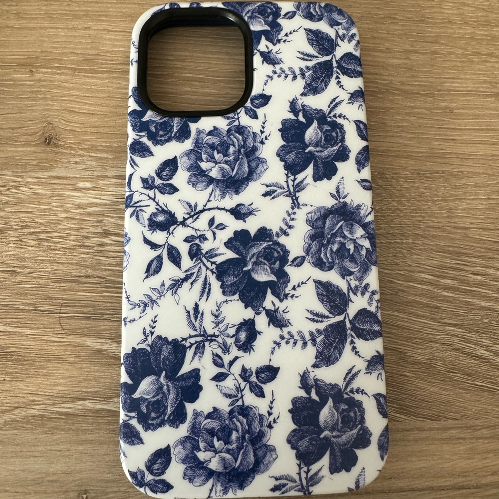 Casely iPhone 12 Pro Max case Bold +magsafe